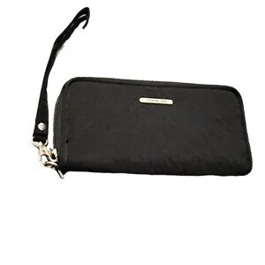 Travelon‎ black wallet wristlet